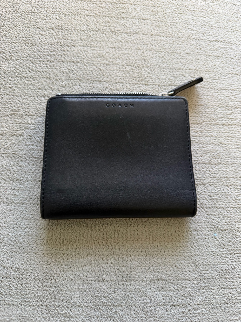 Coach Black Leather Bifold Wallet – Classic & Functional